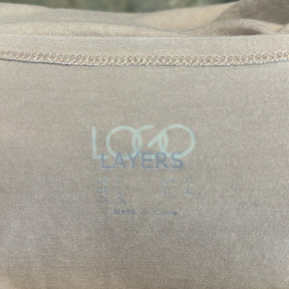 LOGO LAYERS Tunic - Picture 3 of 4